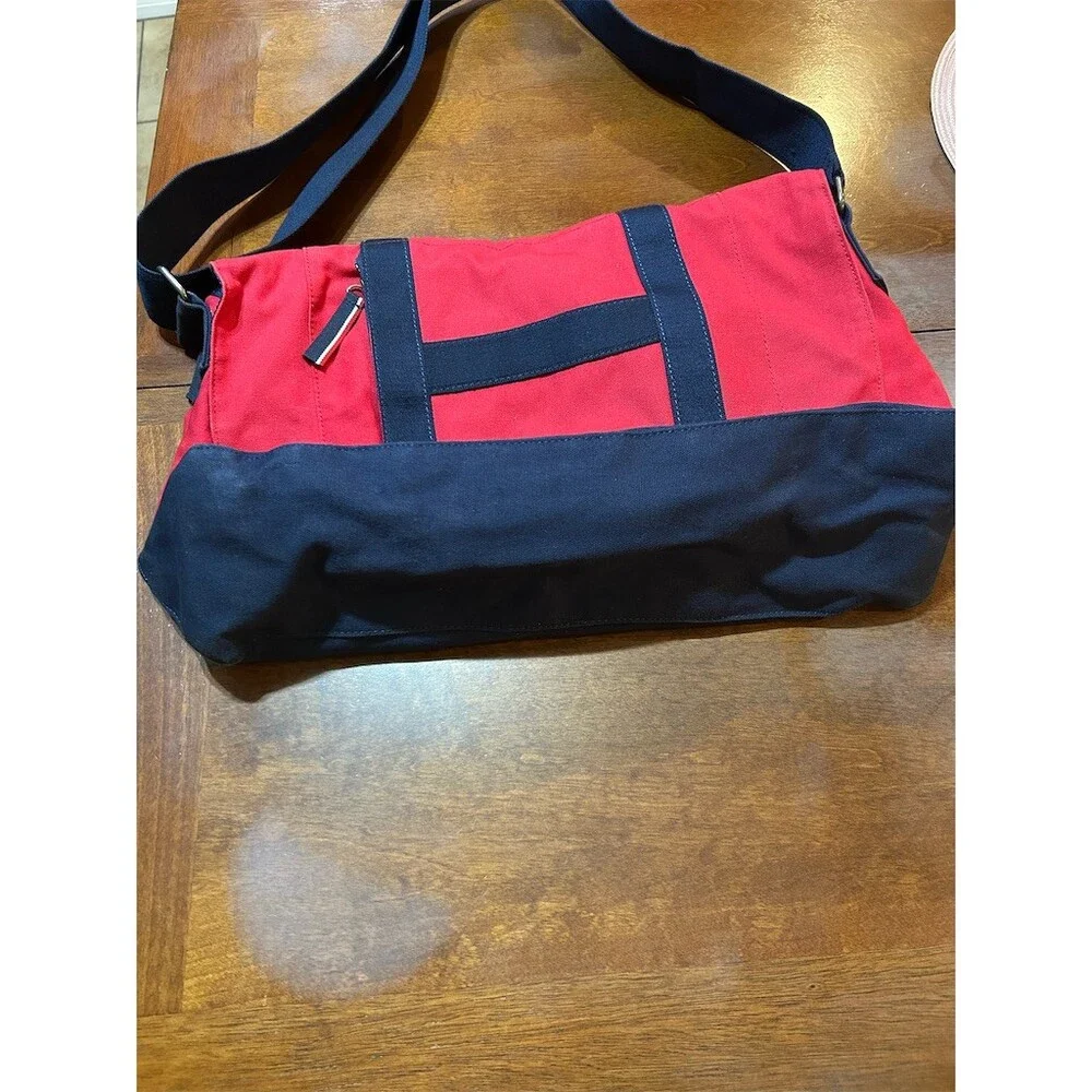 Tommy Hilfiger Vintage Colorblock Messenger Bag Red Navy Medium Shoulder